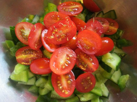 A Simple Salad Side for Chicken Pasta
