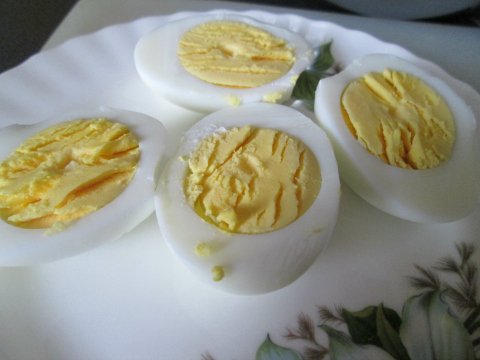 Hard Boiled Eggs - Yum!!