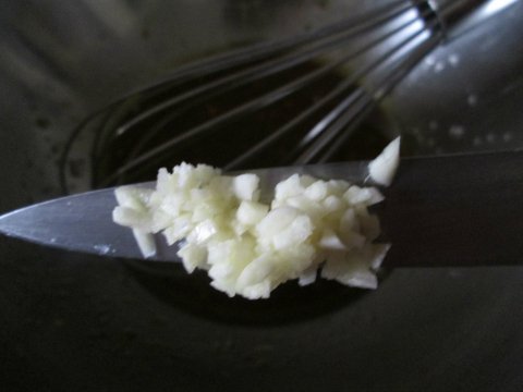 The Crushed Garlic